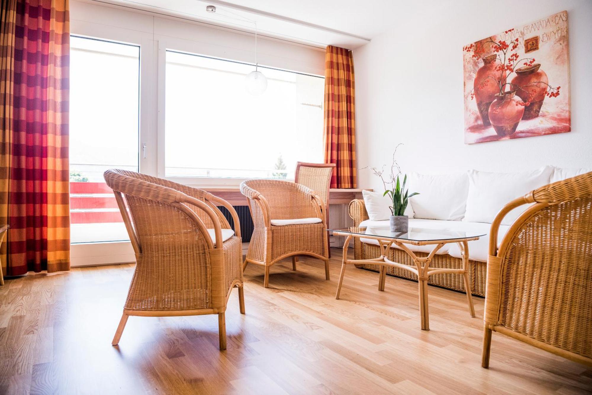 Hotel & Bildungszentrum Matt Schwarzenberg エクステリア 写真